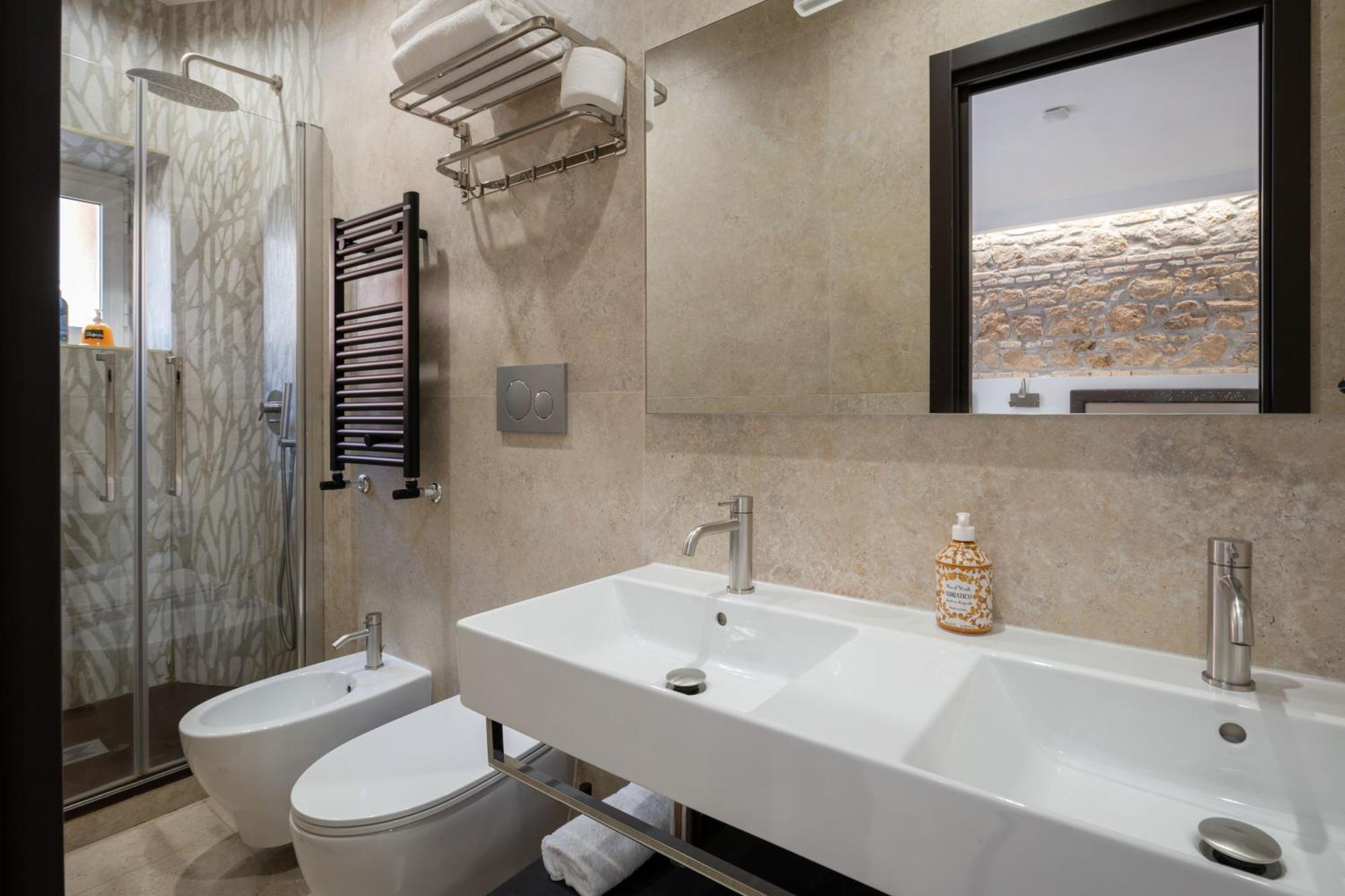 Joyful 148 Luxury Guest House Powered By Joyful Termini Boutique Guest House Roma Exterior foto